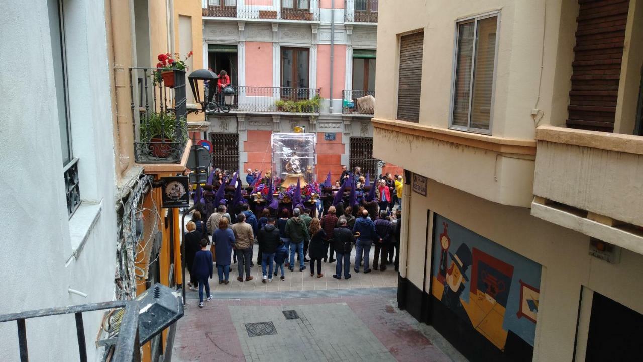 Acojedor Piso A Metros Del Pilar Y Plaza Espana サラゴサ エクステリア 写真